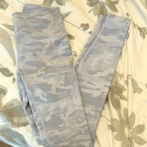 White camo lululemon leggings